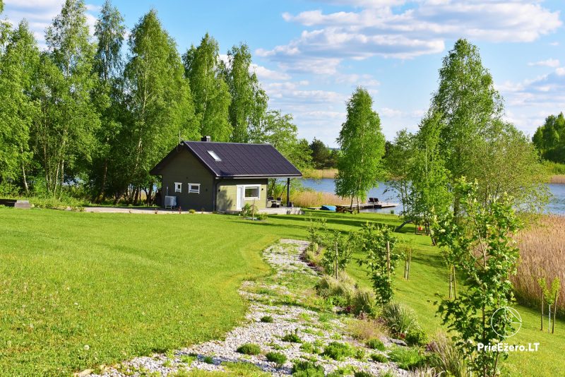 Namelis - sodyba ant Krištapiškių tvenkinio kranto su pirtimi ir Jacuzzi