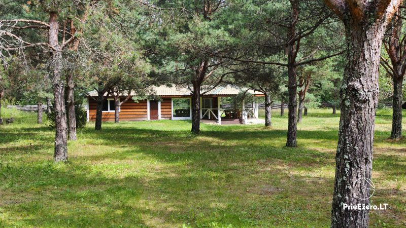 Brižių sodyba. Pirtis, kubilas