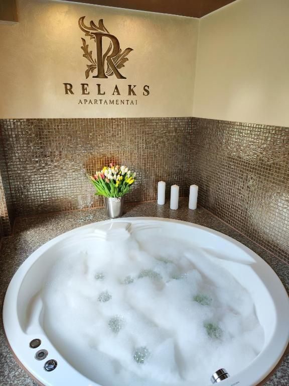 Apartamentai - butas su Jaccuzi Klaipėdoje: romantiškas poilsis dviems