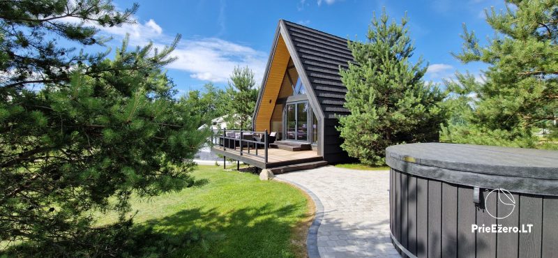 Namelis Ežero Apartamentai ant Margio ežero kranto