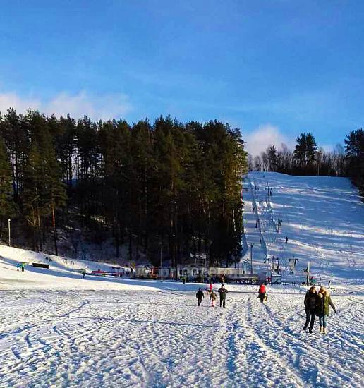  1,7 km iki Lietuvos žiemos sporto centro su SLIDINĖJIMO TRASOMIS!
