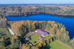 Sodyba „Ažvintis“ ant ežero kranto Švedriškėje, Ignalinos r. 145 miegamųjų vietų. Galimas pilnas maitinimas