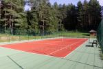 Teniso kortai prie Vilniaus sodyboje TARP PUŠŲ