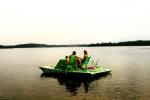 Vandens dviračiai, valtys, žvejyba Bebrusų ežere Molėtų rajone sodyboje "Giedrita"