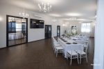 Lotoso Vila. Erdvi pokylių salė (iki 40 asmenų) . Tvenkinys su tiltu. Pirtis - 6