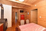 Namelis 8 vietų 3 miegamųjų kambarių. Namelio paros kaina 110–150 €. - 4