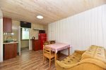 Namelis 5 vietų 2 miegamųjų kambarių. Namelio paros kaina 70–90 €. - 3