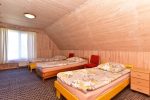 Nr. 3 Aštuonvietis namelis - 8